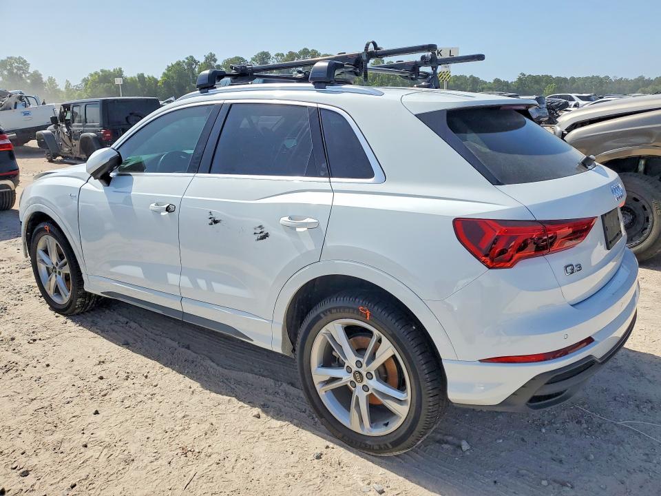 WA1EECF36P1148856 2023 AUDI Q3 photo no. 2