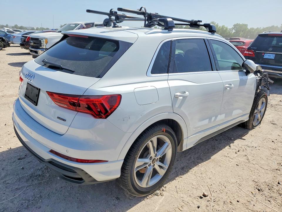 WA1EECF36P1148856 2023 AUDI Q3 photo no. 3