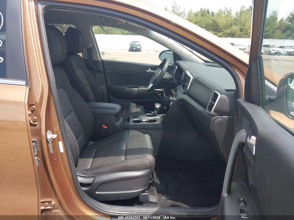 KNDPMCAC0M7886458 2021 KIA SPORTAGE photo no. 5