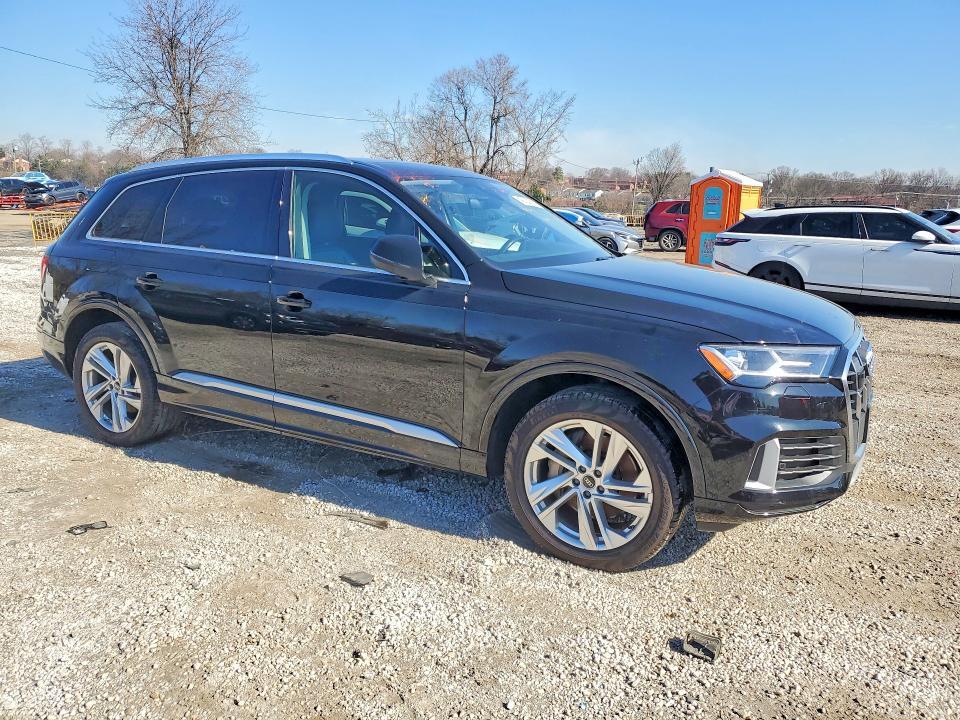 2023 AUDI Q7 PREMIUM PLUS AWD — Фото 4 из 13