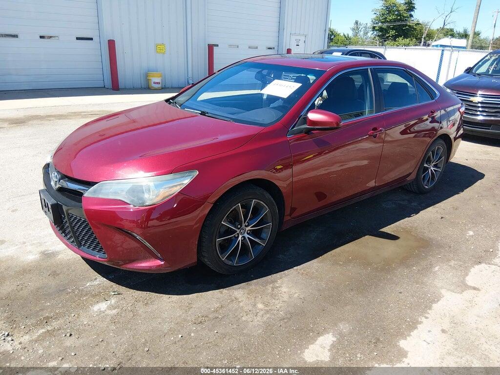 4T1BF1FK3GU501050 2016 TOYOTA CAMRY photo no. 2