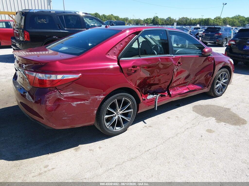 4T1BF1FK3GU501050 2016 TOYOTA CAMRY photo no. 4