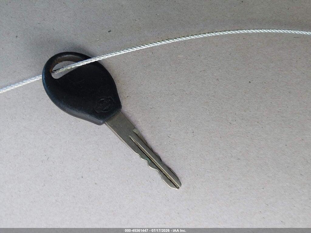3N1CB51D32L682466 2002 NISSAN SENTRA photo no. 11
