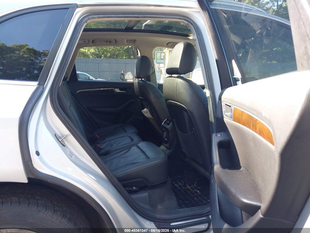 WA1LKAFP2AA090095 2010 AUDI Q5 photo no. 8