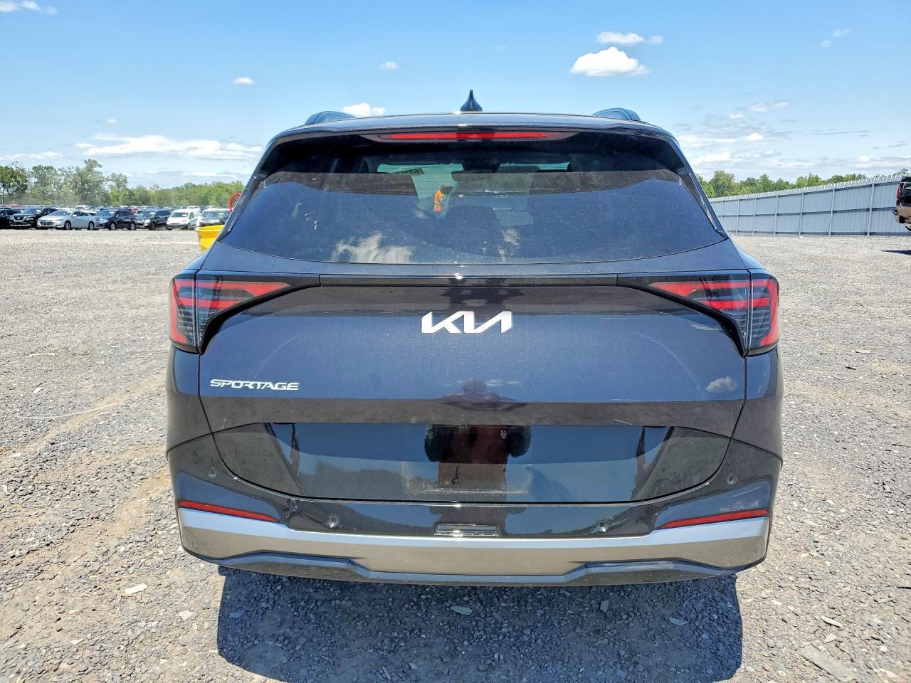 2026 KIA SPORTAGE SX PRESTIGE — Фото 6 из 13
