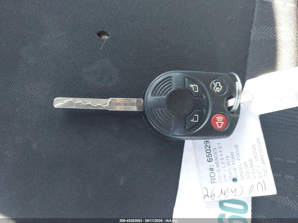 1FADP3FE7JL254201 2018 FORD FOCUS photo no. 11