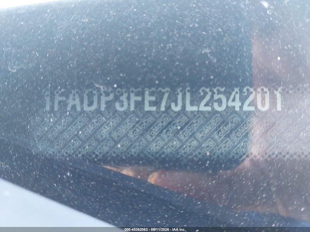 1FADP3FE7JL254201 2018 FORD FOCUS photo no. 9