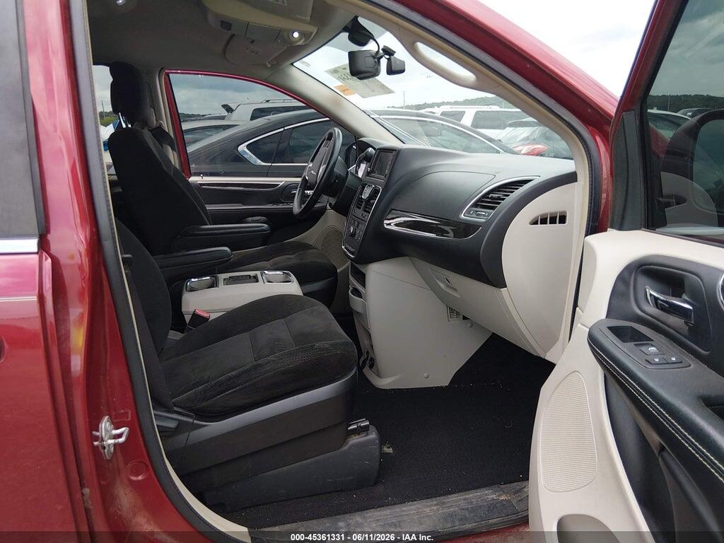2C4RC1BG7GR138441 2016 CHRYSLER TOWN & COUNTRY photo no. 5
