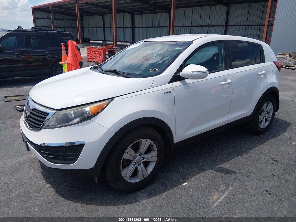 KNDPBCA29D7538946 2013 KIA SPORTAGE photo no. 2