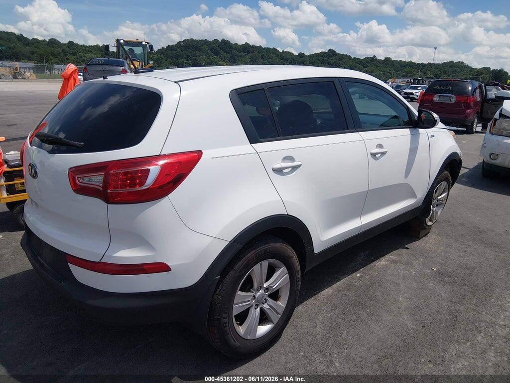 KNDPBCA29D7538946 2013 KIA SPORTAGE photo no. 4