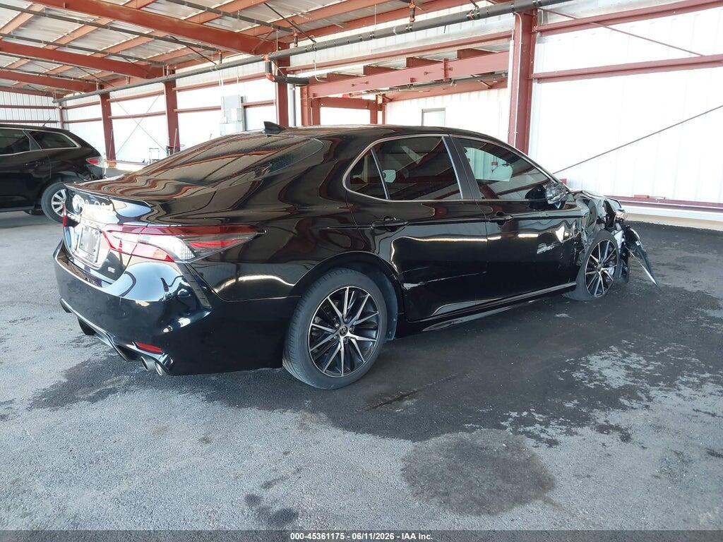 4T1G11AK5NU623014 2022 TOYOTA CAMRY photo no. 4