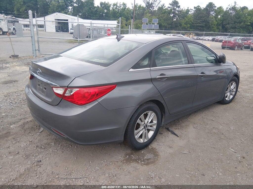 5NPEB4AC3DH557185 2013 HYUNDAI SONATA photo no. 4