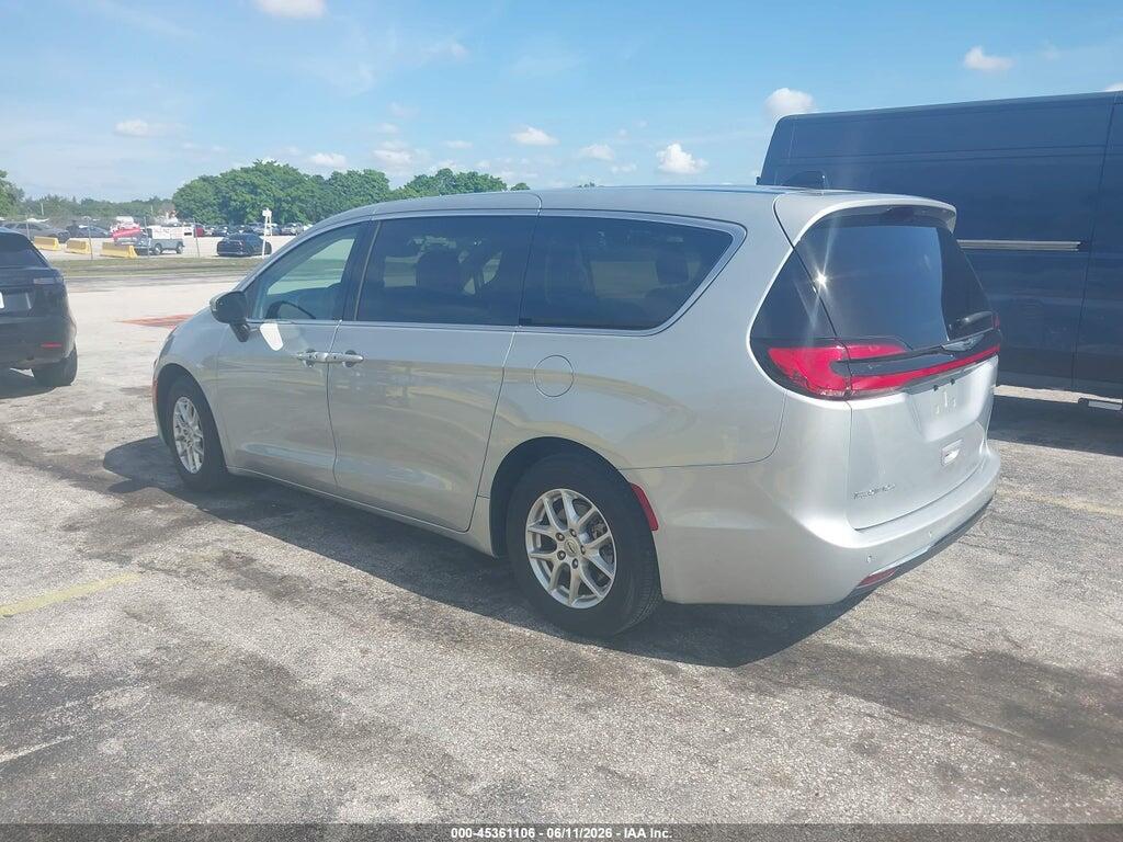 2C4RC1BG9PR613278 2023 CHRYSLER PACIFICA photo no. 3