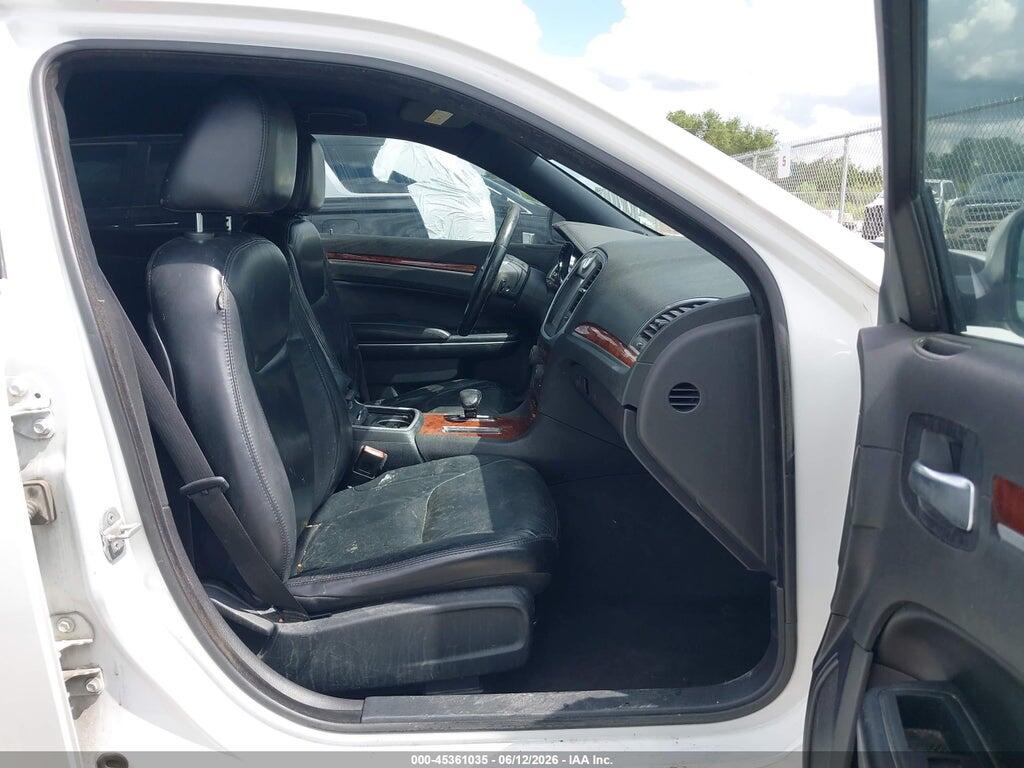 2C3CCAAGXDH505054 2013 CHRYSLER 300 photo no. 5
