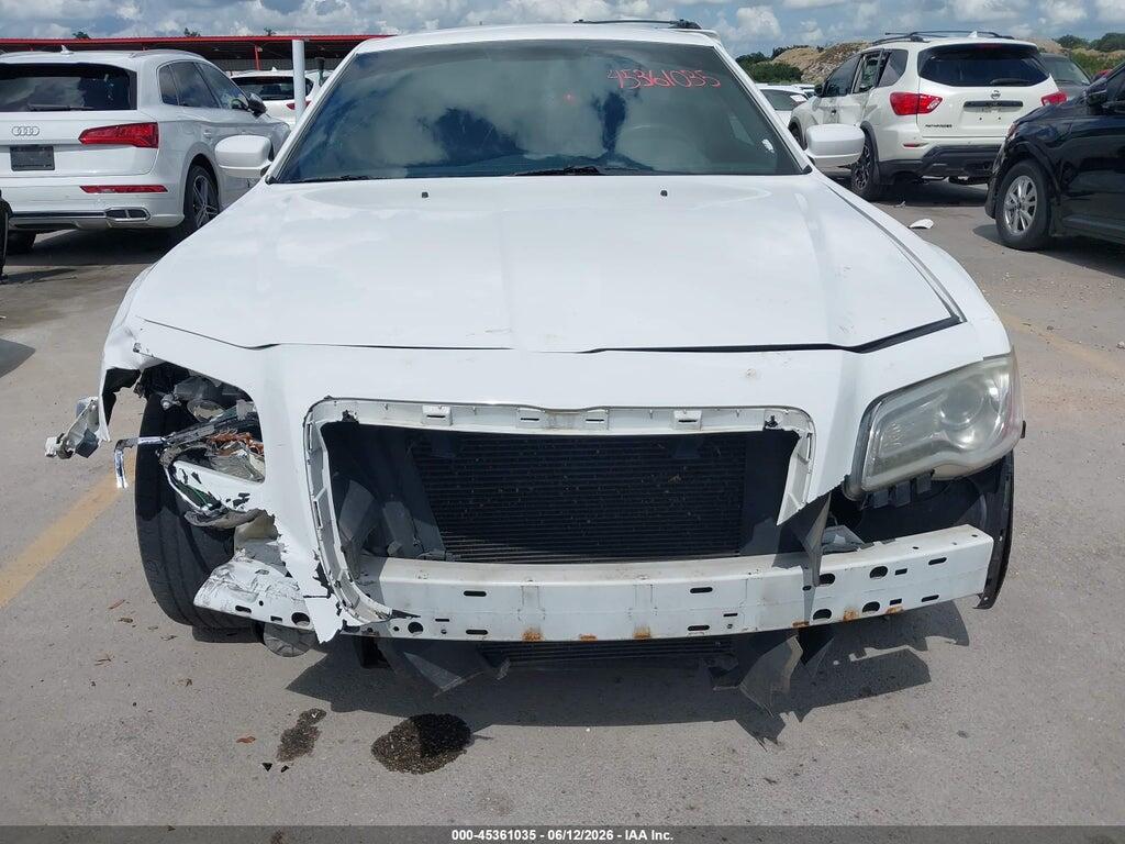2C3CCAAGXDH505054 2013 CHRYSLER 300 photo no. 6