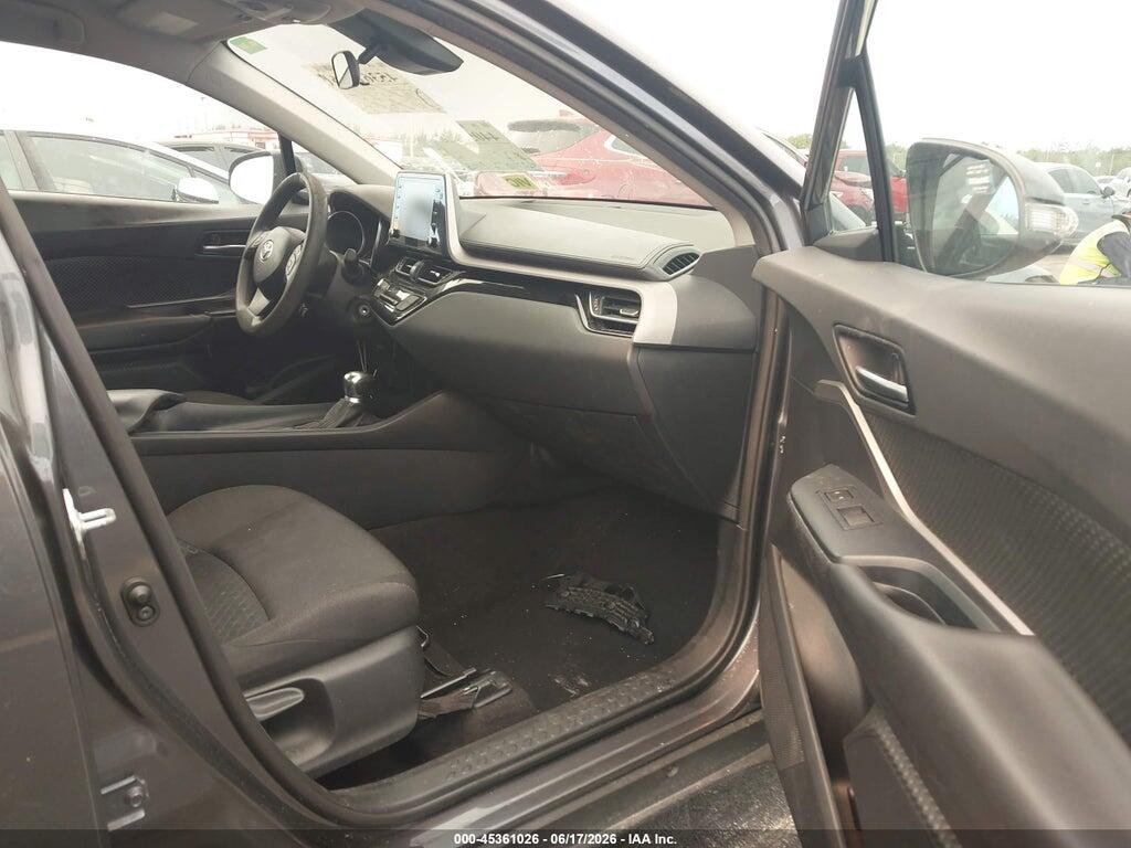 NMTKHMBX3MR120282 2021 TOYOTA C-HR photo no. 5