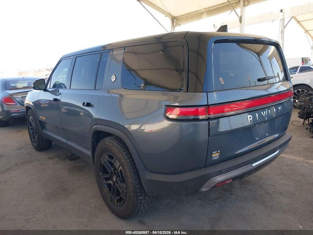 7PDSGABA6PN013227 2023 RIVIAN R1S photo no. 3
