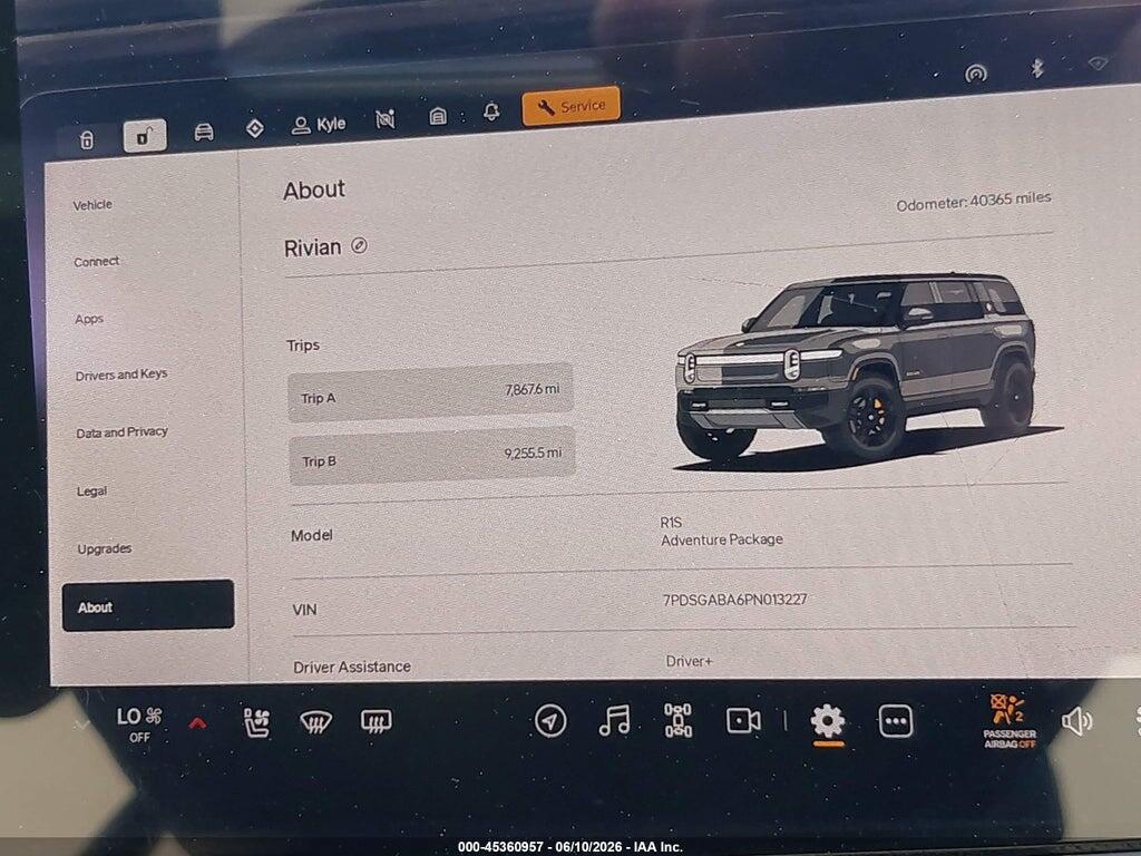 7PDSGABA6PN013227 2023 RIVIAN R1S photo no. 7