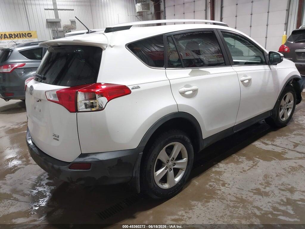 2T3RFREV9EW225048 2014 TOYOTA RAV4 photo no. 4