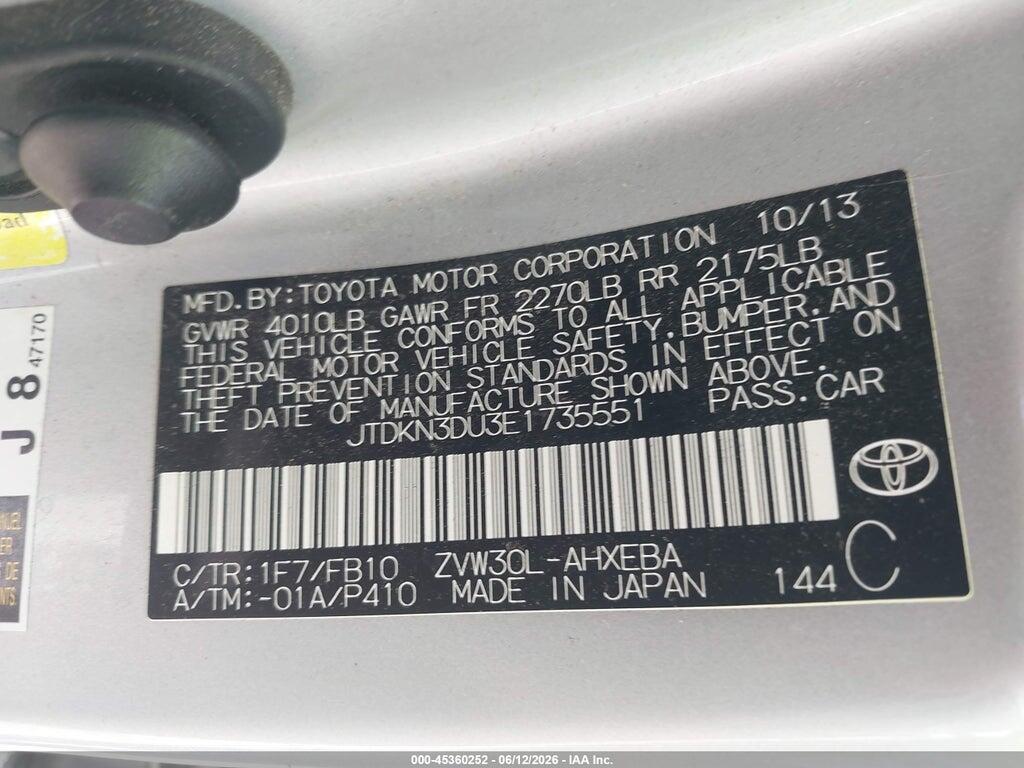 JTDKN3DU3E1735551 2014 TOYOTA PRIUS photo no. 9