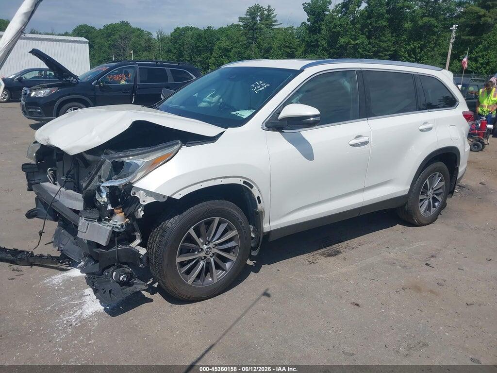 5TDJZRFH8KS578973 2019 TOYOTA HIGHLANDER photo no. 2