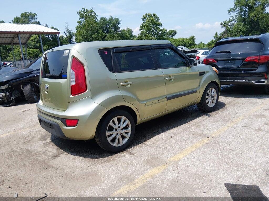 KNDJT2A68D7612440 2013 KIA SOUL photo no. 4
