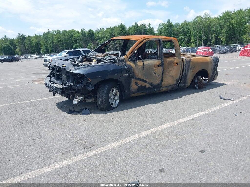 1C6RR7FT3HS529215 2017 RAM 1500 photo no. 2