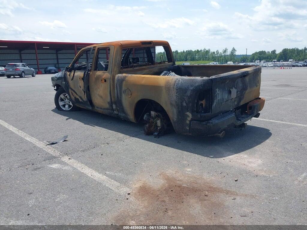 1C6RR7FT3HS529215 2017 RAM 1500 photo no. 3