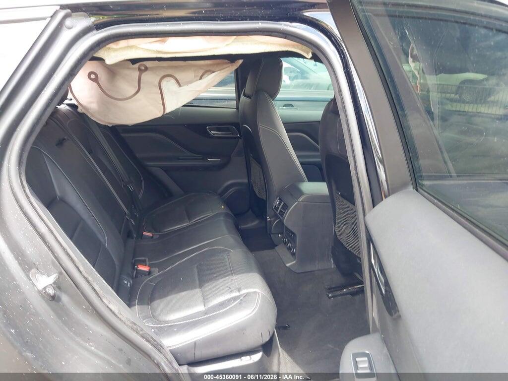 SADCL2GX5KA358554 2019 JAGUAR F-PACE photo no. 8