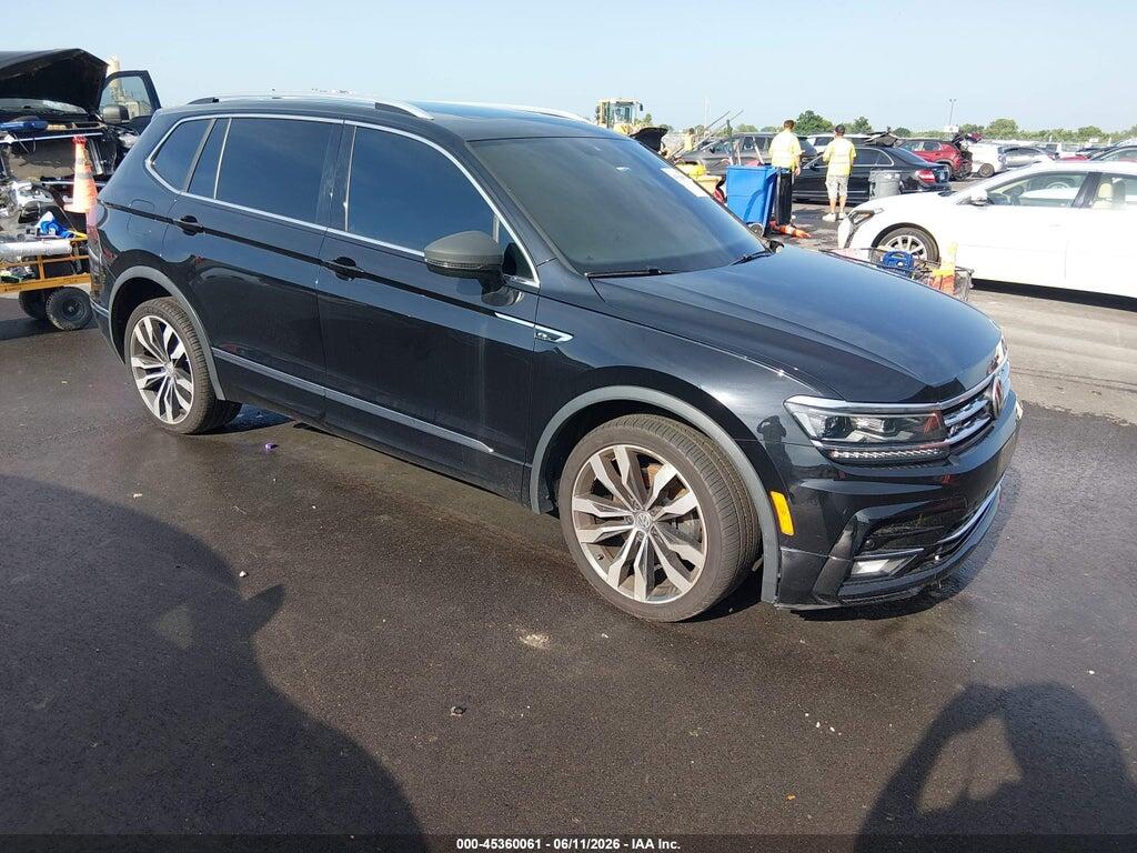 3VV4B7AX7JM161624 2018 VOLKSWAGEN TIGUAN photo no. 1