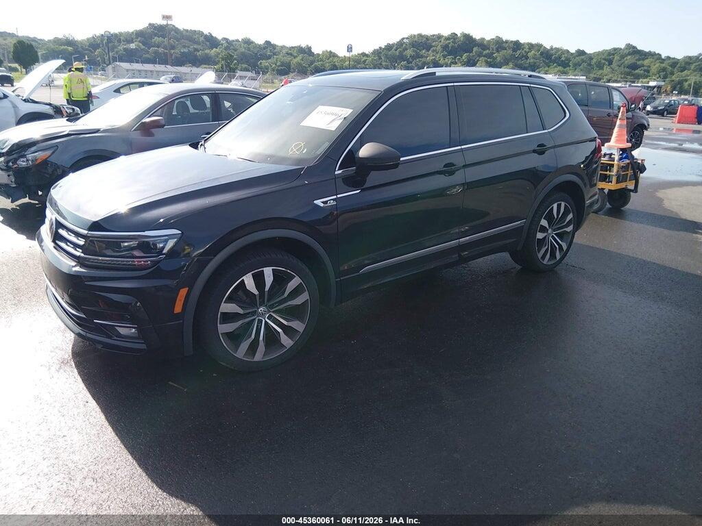3VV4B7AX7JM161624 2018 VOLKSWAGEN TIGUAN photo no. 2