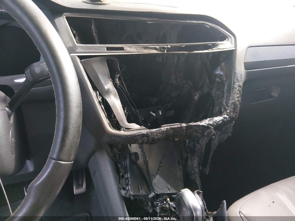 3VV4B7AX7JM161624 2018 VOLKSWAGEN TIGUAN photo no. 6