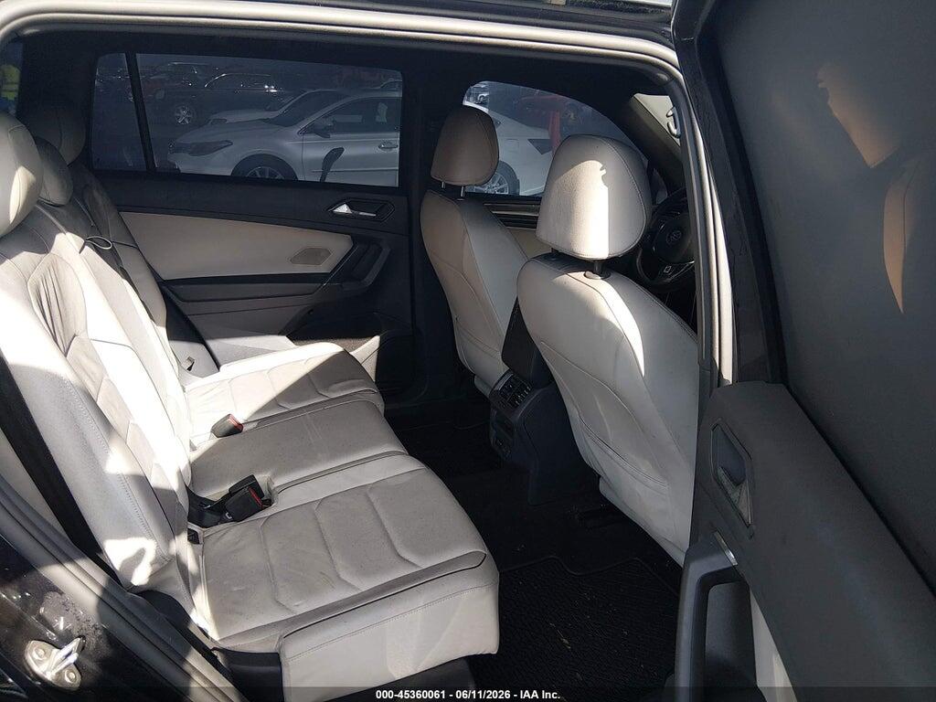 3VV4B7AX7JM161624 2018 VOLKSWAGEN TIGUAN photo no. 8