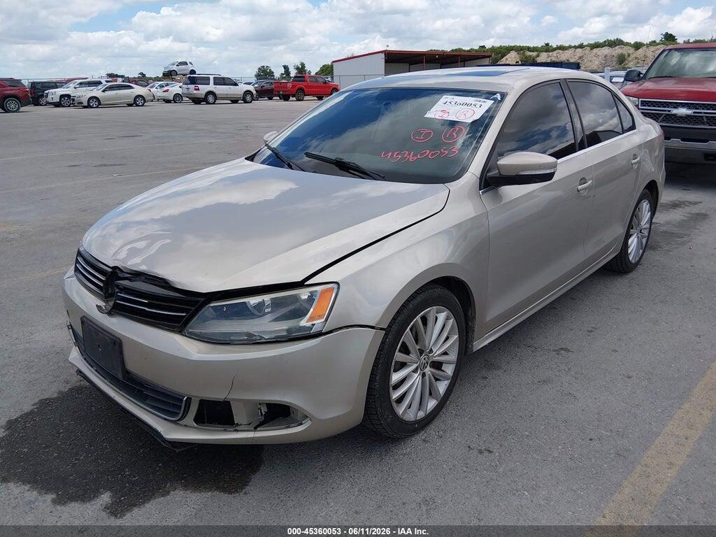 3VWLL7AJ0DM231047 2013 VOLKSWAGEN JETTA photo no. 2