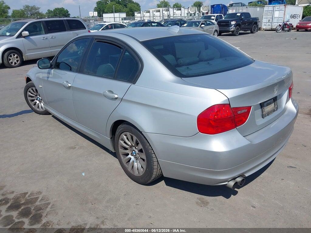WBAPH77539NM28840 2009 BMW 328I photo no. 3