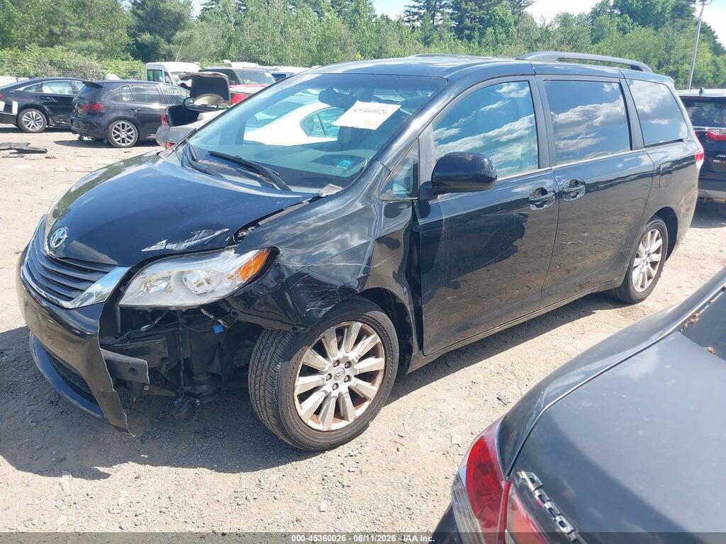 5TDDK3DC9DS067684 2013 TOYOTA SIENNA photo no. 2