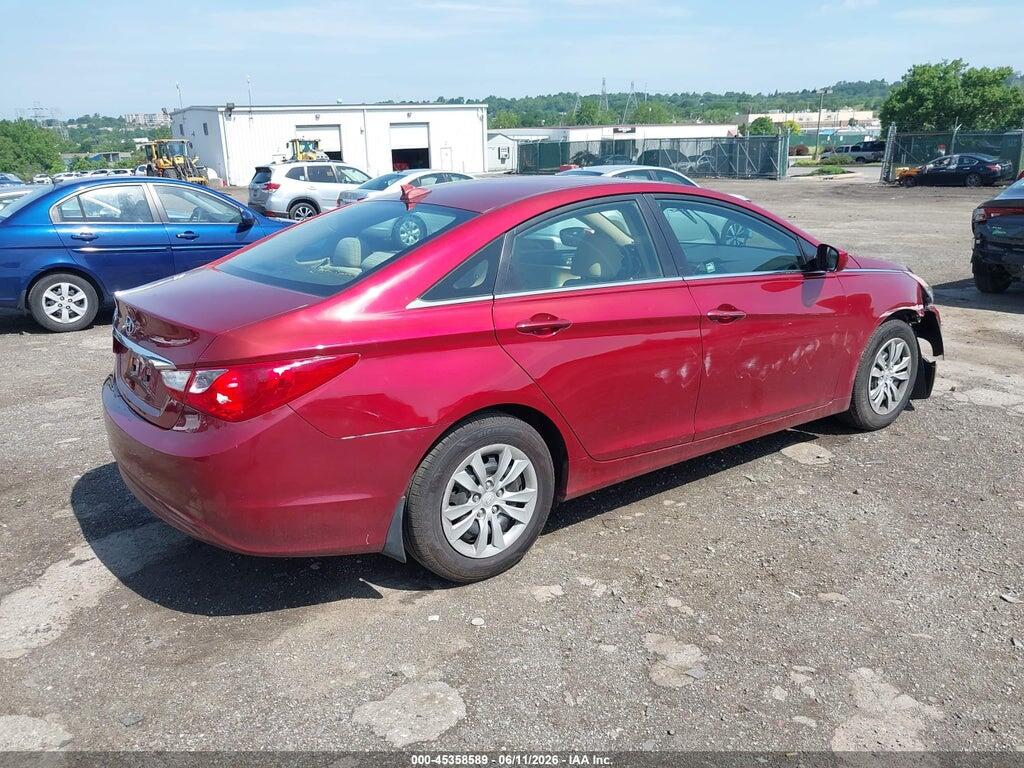 5NPEB4AC7CH364245 2012 HYUNDAI SONATA photo no. 4