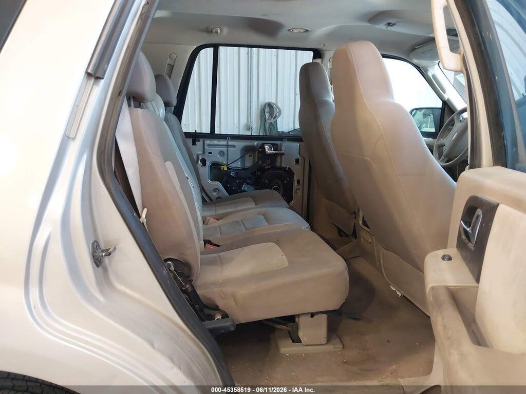 1FMPU16555LB02018 2005 FORD EXPEDITION photo no. 8