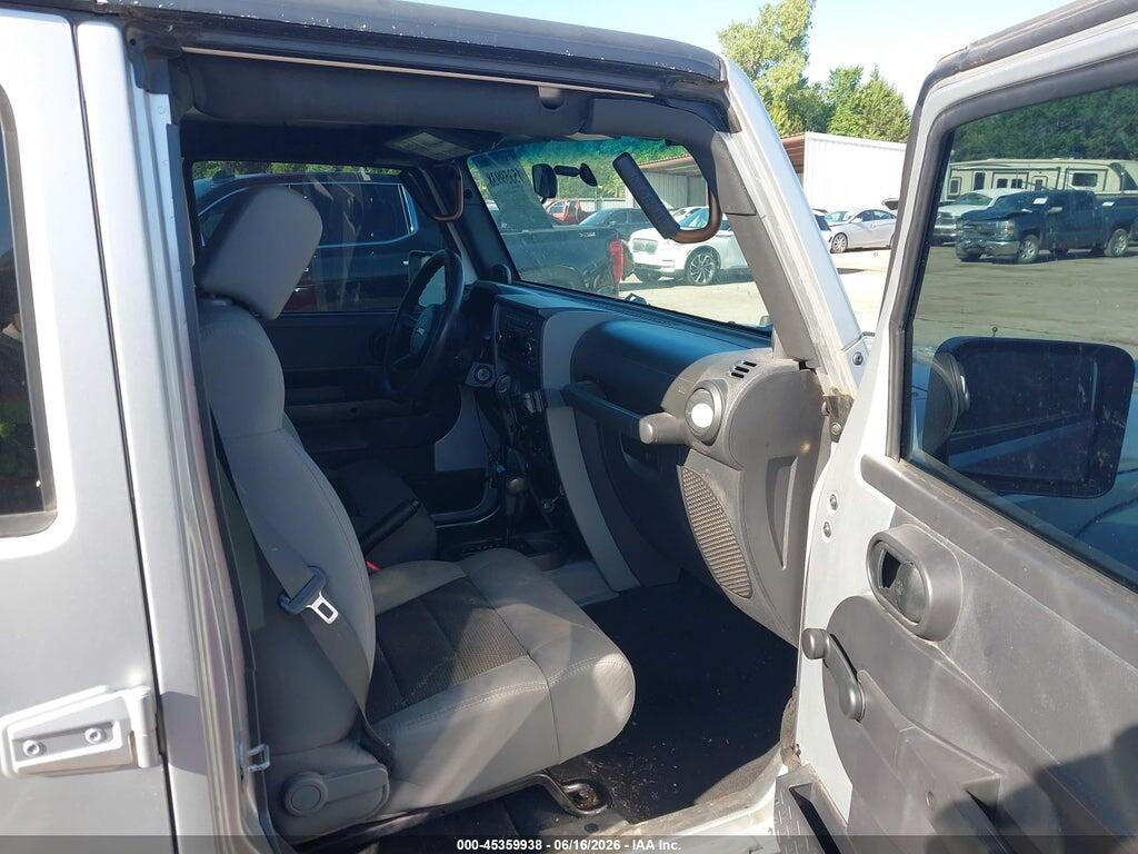 1J4GA39189L768243 2009 JEEP WRANGLER UNLIMITED photo no. 5