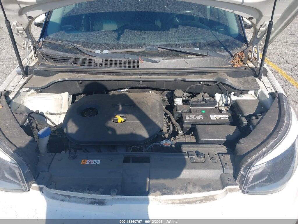 KNDJP3A5XK7679409 2019 KIA SOUL photo no. 10