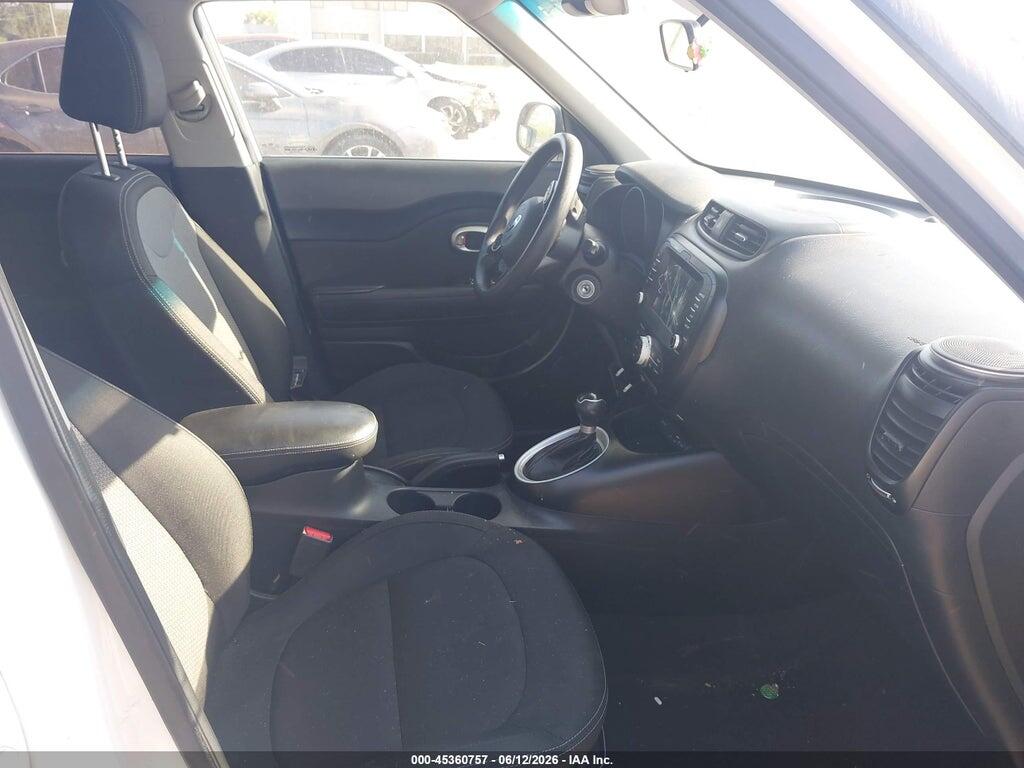 KNDJP3A5XK7679409 2019 KIA SOUL photo no. 5