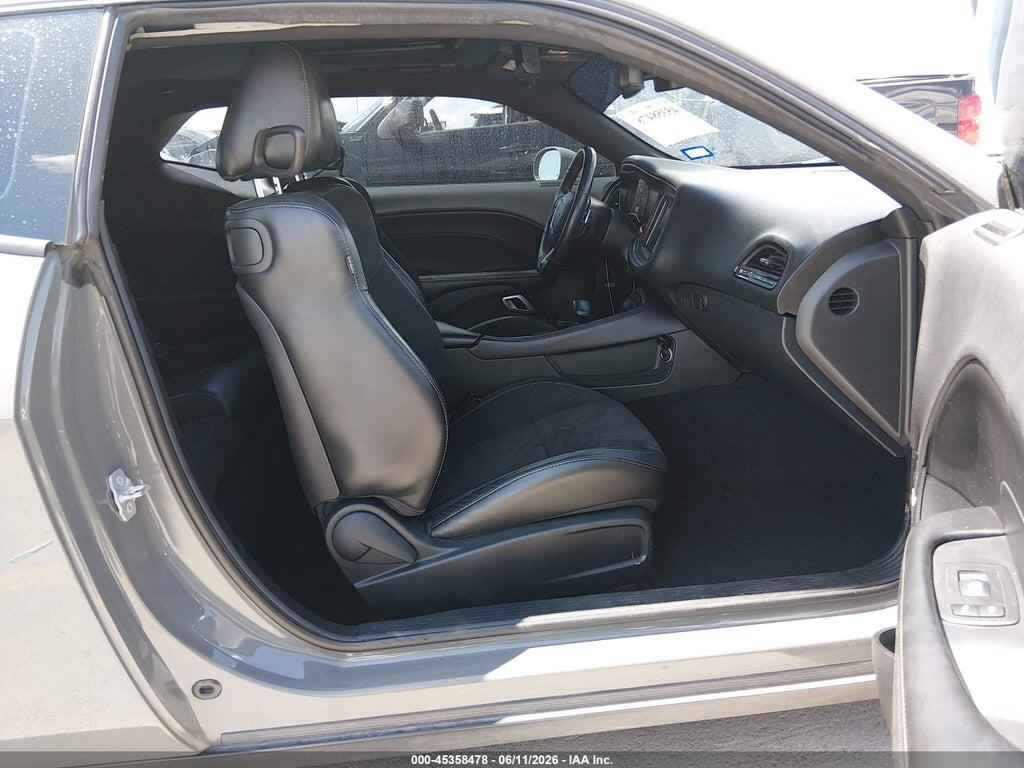 2C3CDZFJXJH124123 2018 DODGE CHALLENGER photo no. 5