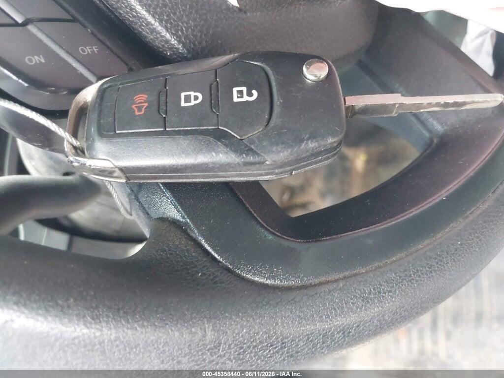 1FTMF1CB1JFA30769 2018 FORD F-150 photo no. 11