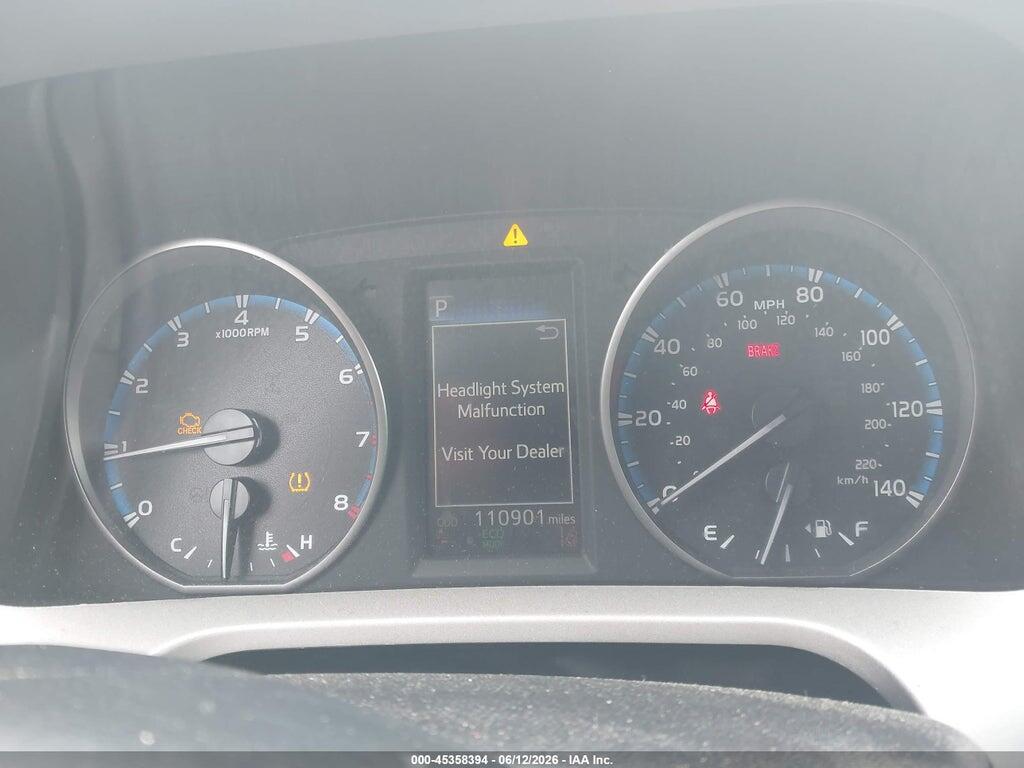 2T3BFREVXJW853910 2018 TOYOTA RAV4 photo no. 7