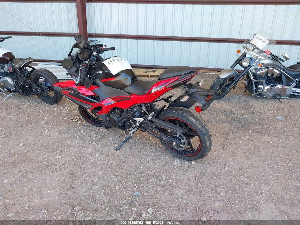 ML5EXGG16SDA55554 2025 KAWASAKI EX500 photo no. 3