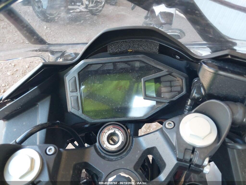 ML5EXGG16SDA55554 2025 KAWASAKI EX500 photo no. 7