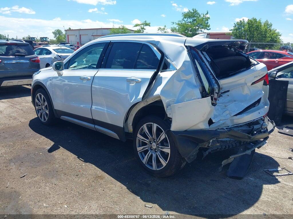 1GYFZDR49KF183373 2019 CADILLAC XT4 photo no. 3