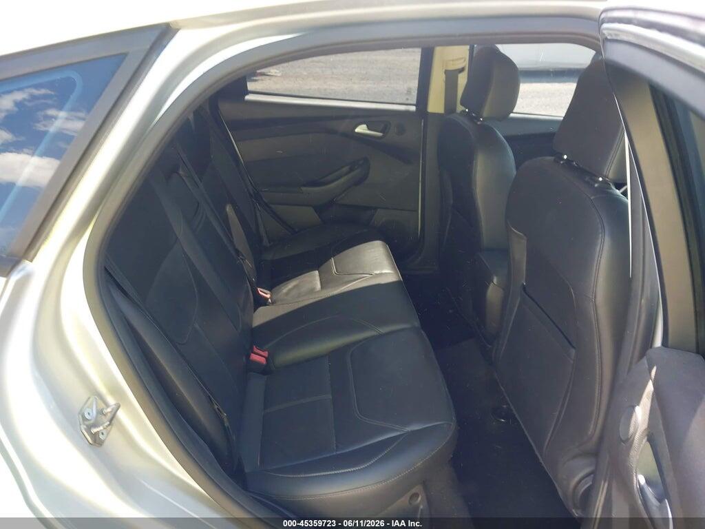 1FADP3K27GL225852 2016 FORD FOCUS photo no. 8