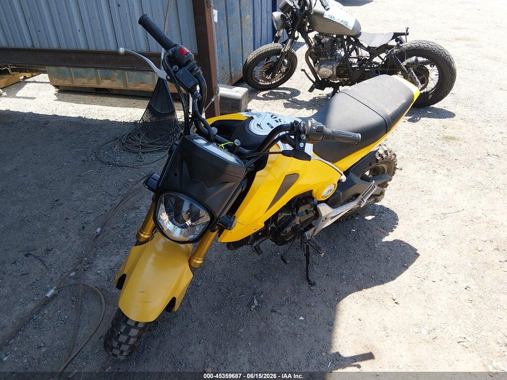 MLHJC6118F5110194 2015 HONDA GROM photo no. 2