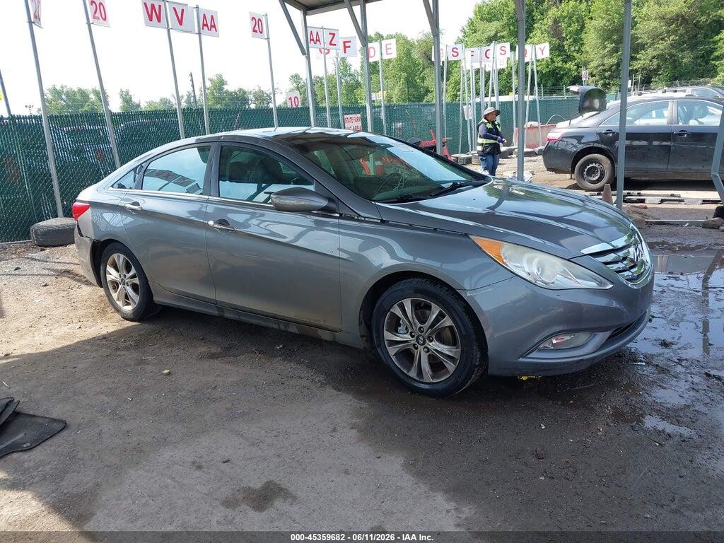 5NPEC4AC0DH615976 2013 HYUNDAI SONATA photo no. 1
